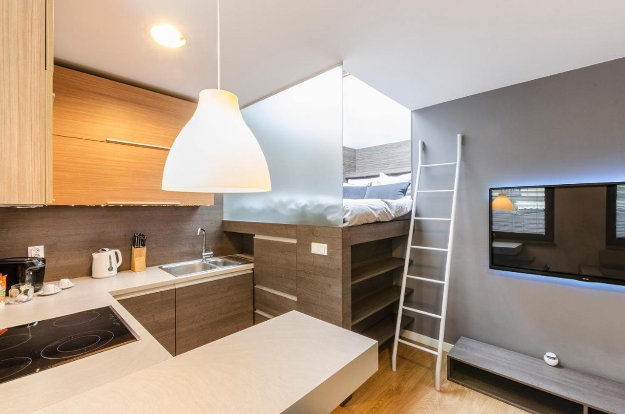 Lupoapartments Kosynierow Klimatyzacja Dostep Na Kod Lodź Bagian luar foto