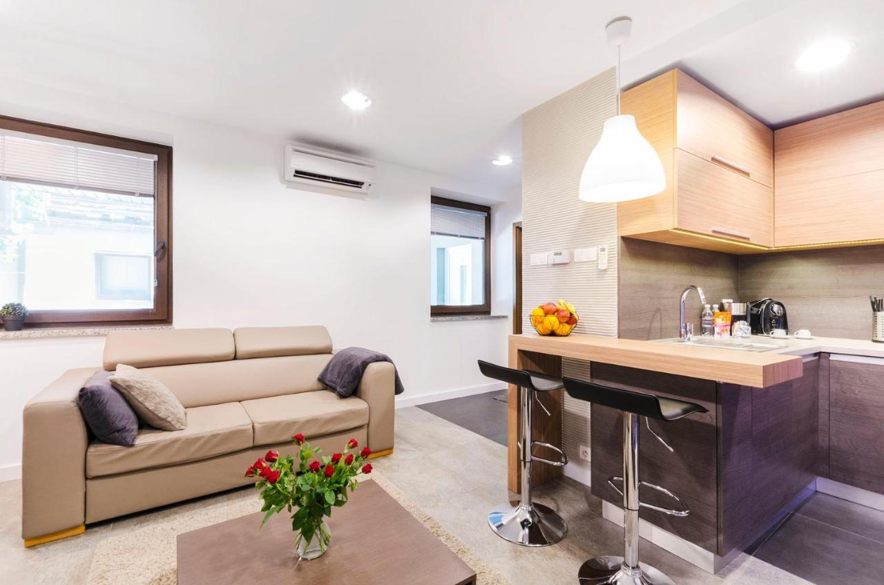 Lupoapartments Kosynierow Klimatyzacja Dostep Na Kod Lodź Bagian luar foto